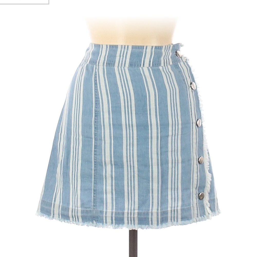 Jack by BB Dakota stripe asymmetrical skirt with buttons.